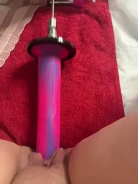 Snapshot of luisa1 chatting on November 2025 08:00:01 PM luisa1 online show from November 2025 08:00:01 PM