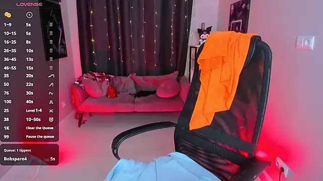 Bunny  of love online show from March 2025 07:49:01 PM