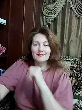 Snapshot of Madame-Butterfly chatting on December 2024 08:44:01 PM Madame-Butterfly online show from December 2024 08:44:01 PM