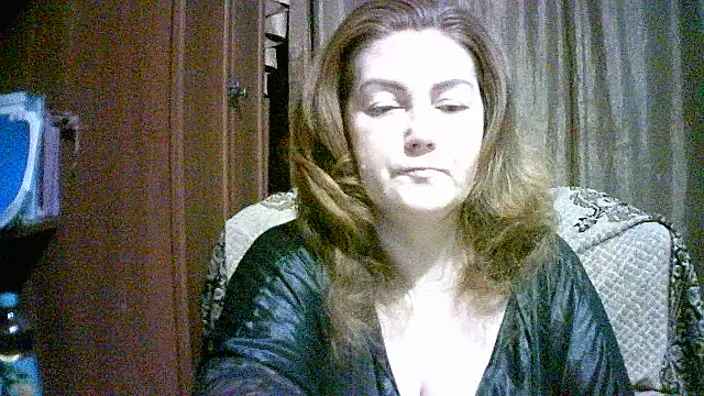 Snapshot of Madame-Butterfly chatting on October 2025 10:40:01 PM Madame-Butterfly online show from October 2025 10:40:01 PM