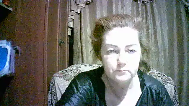 Snapshot of Madame-Butterfly chatting on October 2025 01:31:02 PM Madame-Butterfly online show from October 2025 01:31:02 PM