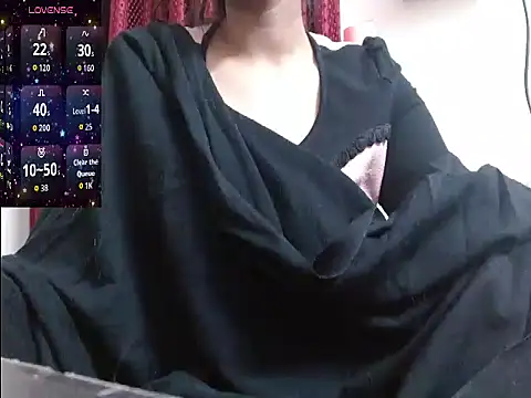 Snapshot of Reika_01 chatting on December 2025 02:51:01 AM Reika 01 online show from December 2025 02:51:01 AM