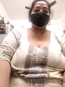 Snapshot of zeepe19 chatting on November 2025 05:40:02 AM zeepe19 online show from November 2025 05:40:02 AM