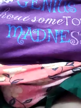 Snapshot of zeepe19 chatting on November 2025 04:01:02 AM zeepe19 online show from November 2025 04:01:02 AM