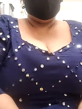 Snapshot of zeepe19 chatting on November 2025 07:30:01 AM zeepe19 online show from November 2025 07:30:01 AM