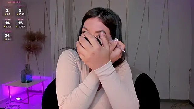 ValeriaRoldanX online show from May 2026 11:50:02 AM
