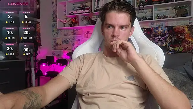 Mike Burn online show from October 2025 12:02:02 PM