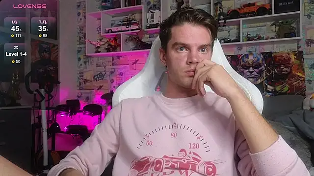 Mike Burn online show from October 2025 12:03:01 PM