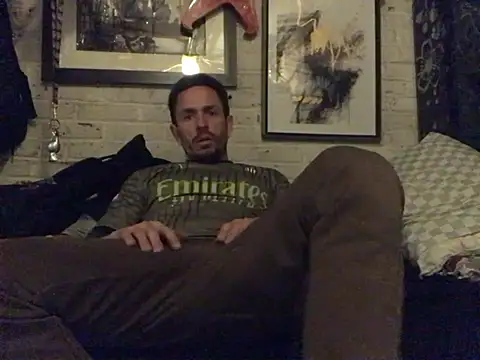 Snapshot of Gman143187 chatting on December 2024 10:06:02 AM Gman143187 online show from December 2024 10:06:02 AM