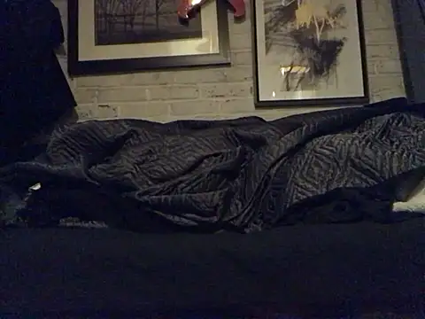 Snapshot of Gman143187 chatting on December 2024 07:29:02 AM Gman143187 online show from December 2024 07:29:02 AM