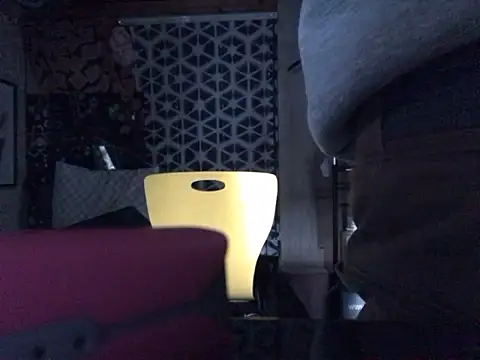 Snapshot of Gman143187 chatting on February 2025 09:15:01 PM Gman143187 online show from February 2025 09:15:01 PM