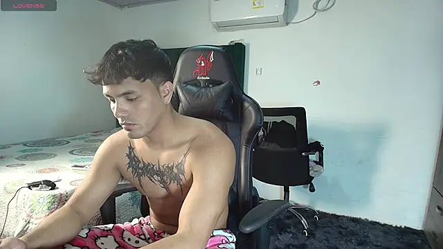 Snapshot of man_dur07 chatting on January 2025 11:41:01 PM man dur07 online show from January 2025 11:41:01 PM