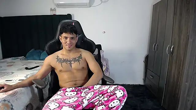 Snapshot of man_dur07 chatting on February 2025 12:36:02 AM man dur07 online show from February 2025 12:36:02 AM