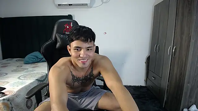 Snapshot of man_dur07 chatting on February 2025 12:22:02 AM man dur07 online show from February 2025 12:22:02 AM