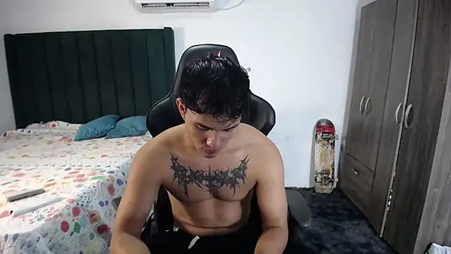 Snapshot of man_dur07 chatting on February 2025 06:21:01 PM man dur07 online show from February 2025 06:21:01 PM