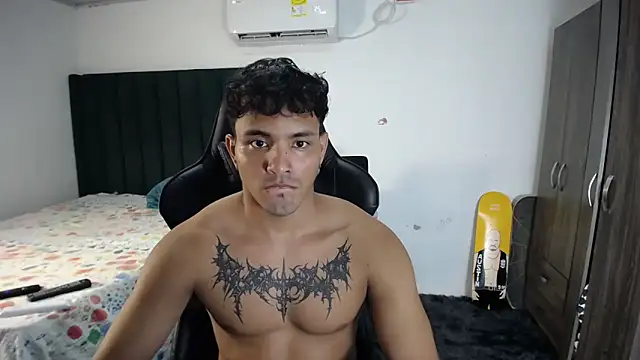 Snapshot of man_dur07 chatting on March 2025 11:23:01 PM man dur07 online show from March 2025 11:23:01 PM