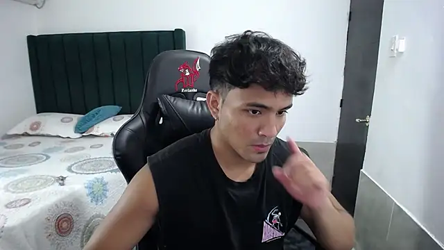 Snapshot of man_dur07 chatting on September 2025 08:19:01 PM man dur07 online show from September 2025 08:19:01 PM