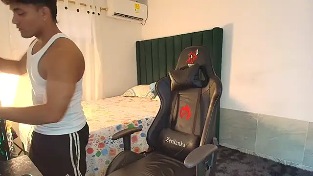 Snapshot of man_dur07 chatting on October 2025 07:34:01 PM man dur07 online show from October 2025 07:34:01 PM