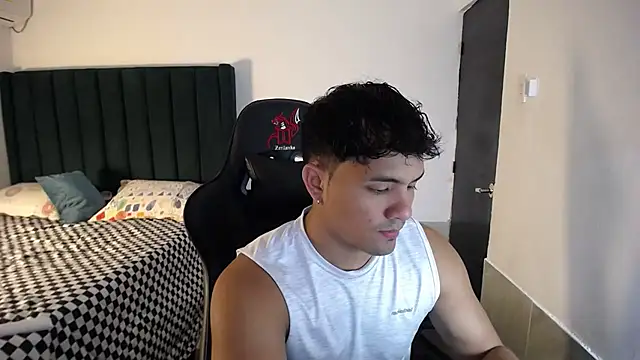 Snapshot of man_dur07 chatting on October 2025 08:09:02 PM man dur07 online show from October 2025 08:09:02 PM