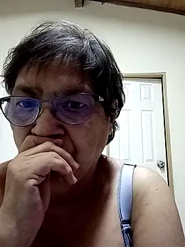 Snapshot of florecita69 chatting on March 2025 03:20:01 AM florecita69 online show from March 2025 03:20:01 AM