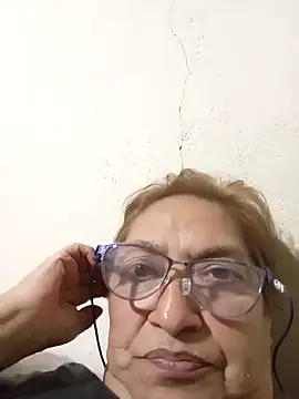 florecita69 online show from November 2025 12:46:01 AM