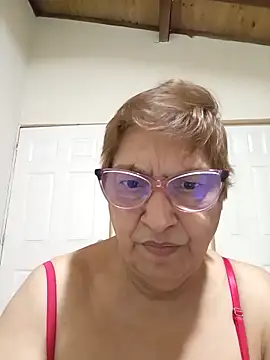 florecita69 online show from December 2025 02:55:01 PM