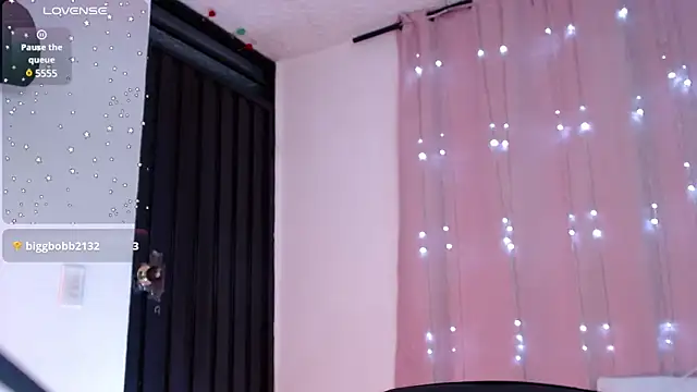 pamela  online show from January 2025 05:21:02 AM