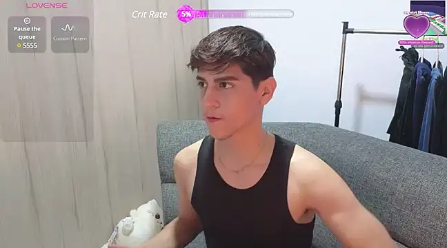 Snapshot of zackary_0 chatting on December 2024 08:01:02 AM zackary 0 online show from December 2024 08:01:02 AM