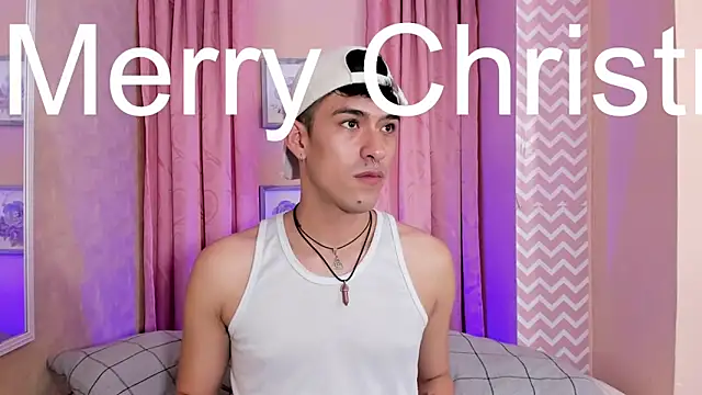 Snapshot of Ryan_Clark_ chatting on December 2024 06:50:01 PM Ryan Clark online show from December 2024 06:50:01 PM