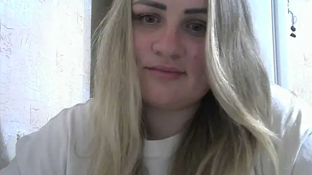 Honeydew-Waves online show from June 2026 06:49:01 PM
