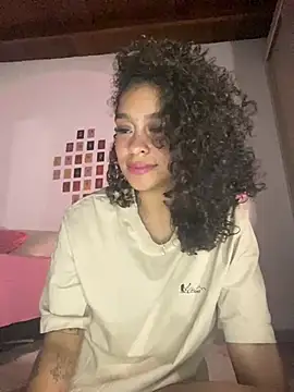 Arteatenea   online show from December 2024 12:07:02 AM