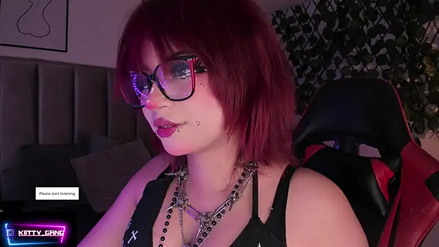 Snapshot of Kitty_Gang chatting on September 2025 02:37:02 AM Kitty Gang online show from September 2025 02:37:02 AM