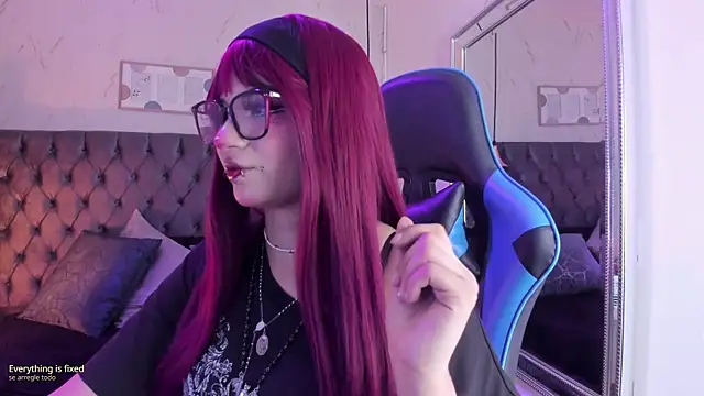 Snapshot of Kitty_Gang chatting on October 2025 02:39:02 AM Kitty Gang online show from October 2025 02:39:02 AM