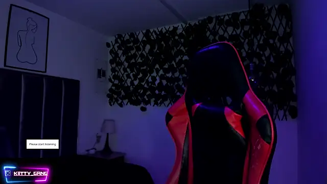 Snapshot of Kitty_Gang chatting on October 2025 02:15:01 AM Kitty Gang online show from October 2025 02:15:01 AM