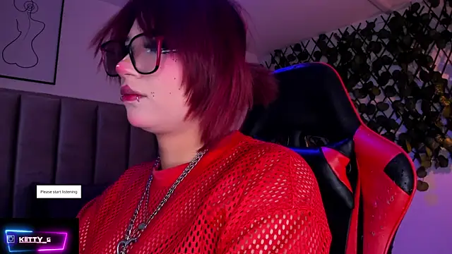 Snapshot of Kitty_Gang chatting on October 2025 02:46:02 AM Kitty Gang online show from October 2025 02:46:02 AM