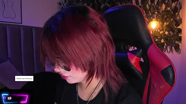 Snapshot of Kitty_Gang chatting on November 2025 02:12:01 AM Kitty Gang online show from November 2025 02:12:01 AM