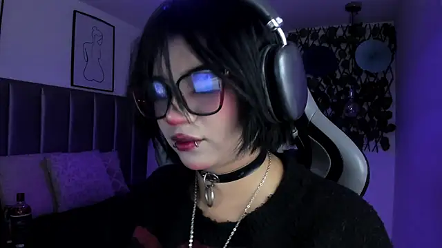 Kitty Gang online show from July 2026 01:05:02 AM