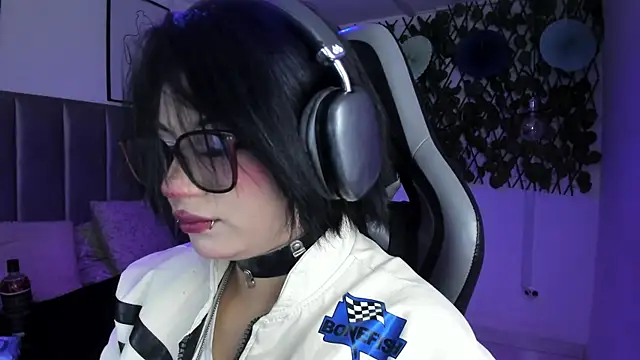 Kitty Gang online show from July 2026 01:08:01 AM