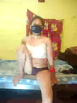 indiancouple09 online show from February 2025 11:43:02 PM