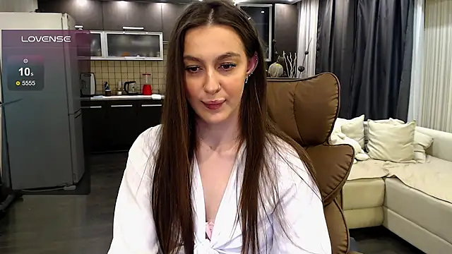 Snapshot of Doll_Jasmine_ chatting on June 2026 09:53:02 PM Doll Jasmine online show from June 2026 09:53:02 PM