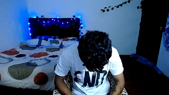 freddy romas online show from September 2025 02:45:01 AM