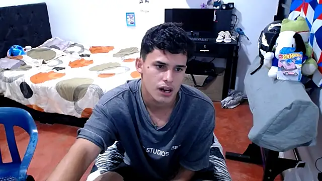 freddy romas online show from May 2026 04:43:02 AM