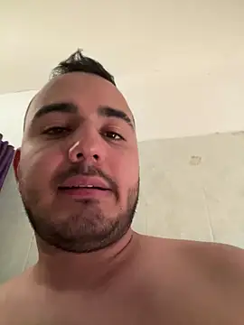 Snapshot of Robert_Pool chatting on March 2025 09:51:02 PM Robert Pool online show from March 2025 09:51:02 PM