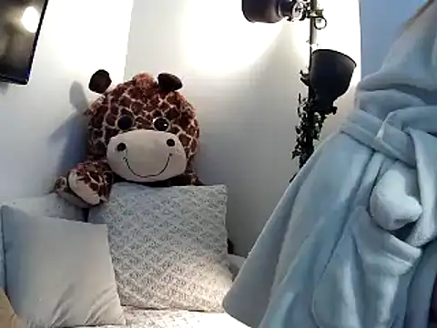 mysterymel online show from March 2025 02:02:02 PM