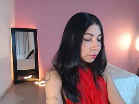 selene gils online show from April 2026 09:12:02 PM