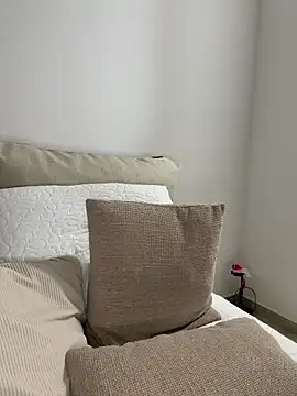 Snapshot of Gia_Ferh chatting on March 2026 11:44:01 PM Gia Ferh online show from March 2026 11:44:01 PM