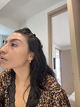Gia Ferh online show from July 2026 04:43:02 PM