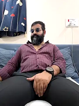 Snapshot of Fun_Guuy chatting on March 2026 03:19:01 AM Fun Guuy online show from March 2026 03:19:01 AM