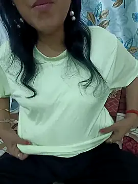 Snapshot of Saroj-Shah chatting on March 2025 03:08:02 AM Saroj-Shah online show from March 2025 03:08:02 AM