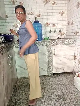 Snapshot of Saroj-Shah chatting on March 2025 11:49:02 AM Saroj-Shah online show from March 2025 11:49:02 AM